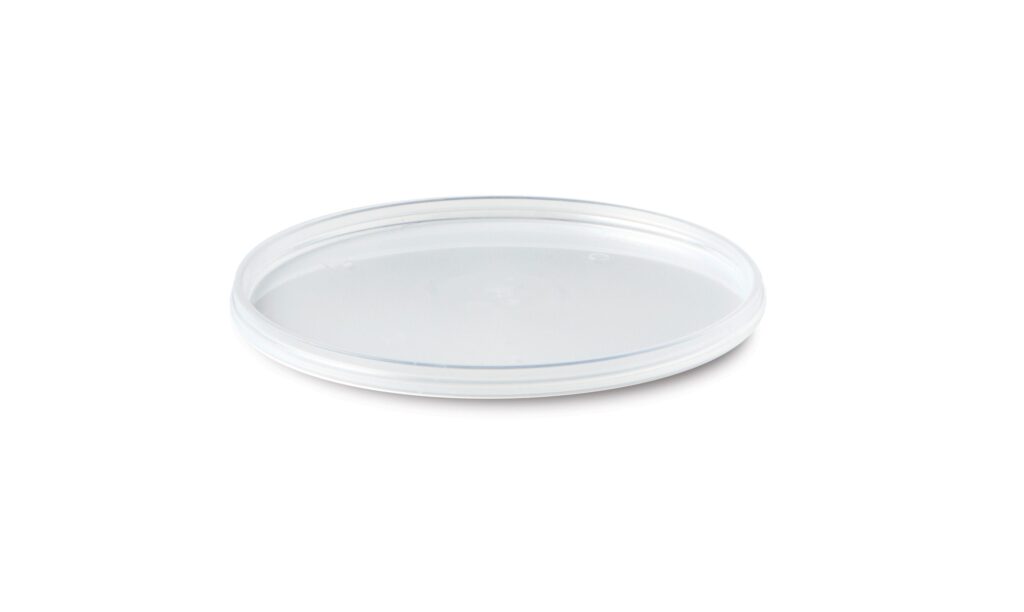 Clear plastic Petri dish